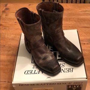 Men’s Frye boots